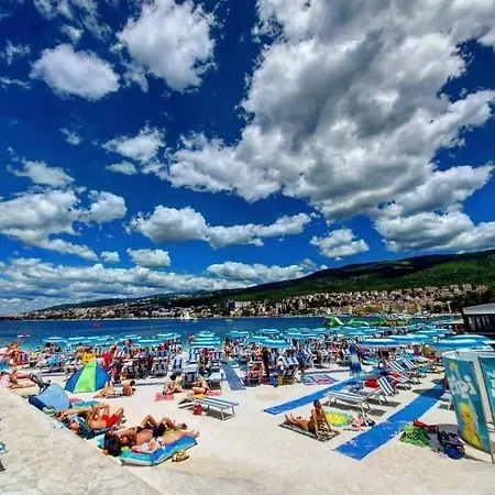 Apartment By The Sea Crikvenica
