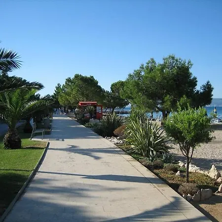 Apartment By The Sea
