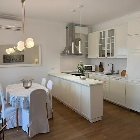 Apartman By The Sea