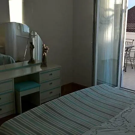 Apartment Lona *